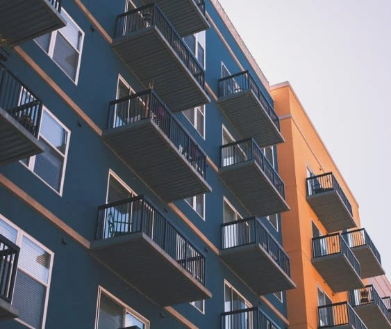 Apartments & Hospitality